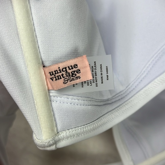 Unique Vintage White Marylin Monroe Pin-up Padded Halter Swim Bikini Top New - Picture 6 of 10